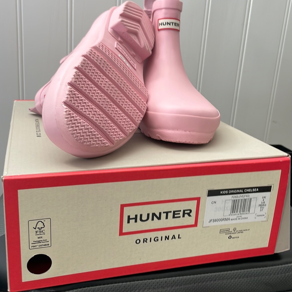 NEW girls size 4 hunter boots